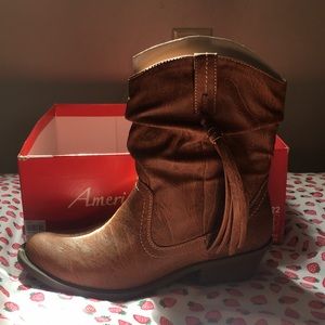 Gorgeous Brown Cowboy Boots